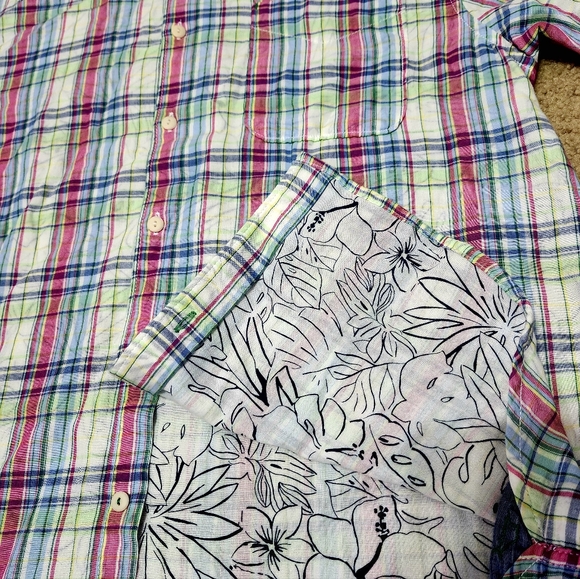 Tommy‎ Bahama Men's Short Sleeve Plaid Summer Shirt Size M - Picture 4 of 6